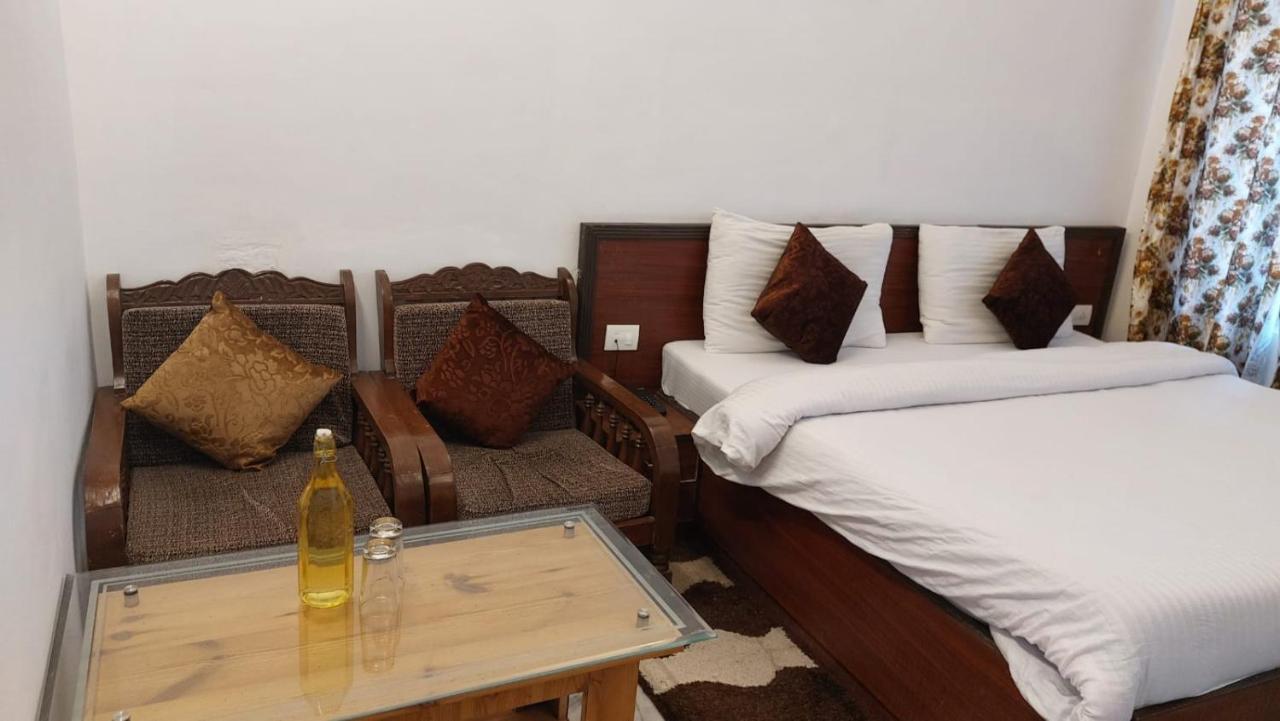 Hotel Sunshine ดารัมซาลา ภายนอก รูปภาพ